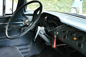 Chevrolet Apache 3200